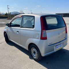 車検８年１０月　５速MT ミラバンの画像