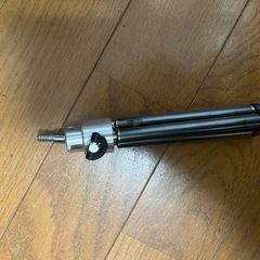 カメラ　三脚の画像
