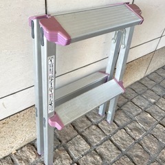 アルミ脚立の画像