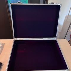 ジェラルミンケースの画像