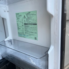 TOSHIBA冷蔵庫　保護フィルム貼り付けままお渡しの画像