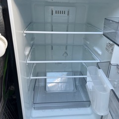 TOSHIBA冷蔵庫　保護フィルム貼り付けままお渡しの画像