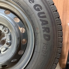 【取りに来てくれる方】ハイエースワゴンGL 1シーズン使用 スタッドレスの画像