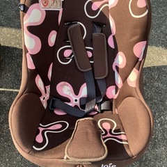  チャイルドシート　シートベルト式　joie の画像
