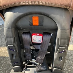  チャイルドシート　シートベルト式　joie の画像