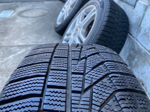 受け渡し予定者決まりました。スタッドレスタイヤ　205/55/R16 アルミホイール付き