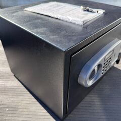 家庭用電子金庫　テンキー式電子金庫　セキュリティーボックスBH1　取説書付き　良品の画像