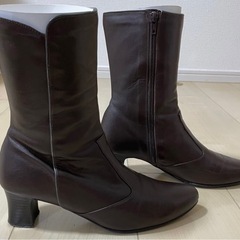 美品 ブーツ 卑弥呼 23.5 濃茶の画像
