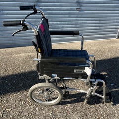 名古屋市内お届け無料車椅子小さいタイプアルミの画像