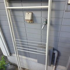 室内物干し差し上げます。の画像