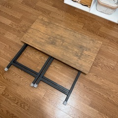 折りたたみテーブル 藤が丘駅受け渡しの画像