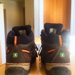 輸入アウトドアシューズ（登山靴）27〜27.5cmの画像