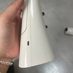 【差し上げます】充電式LEDデスクライト
の画像