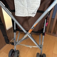 ベビーカー バギー ドット柄 ブラウン ピンク 折りたたみ式　軽量の画像