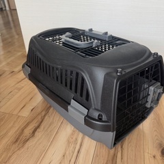 ペット用　キャリーケースの画像