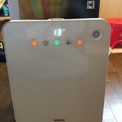 セラミックファンヒーターの画像