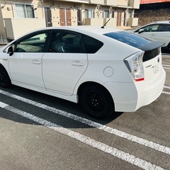 ＊＊トヨタプリウス30‼️車検8年8月まで＊ナビ＊バックカメラ＊ETC＊Bluetooth❗️の画像
