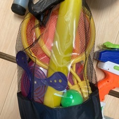 ブレボー、スケボー、ホッパー、スクーター、水鉄砲、バットラケットまとめての画像