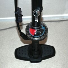 自転車ポンプ、パナレーサー、新品同様（試用のみ）、取りに来てくださいの画像