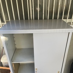 物置　幅90cm、高さ160cm、奥行45cm　2ヶ月前に再塗装済みです。の画像