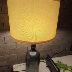 IKEAテーブルランプ中古の画像