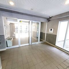 【喜多見駅】 【月約3万円】【週4日×朝1.5時間】マンション清掃/未経験者可～日払い可の画像