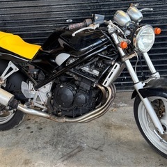 SUZUKI  バンディット250の画像