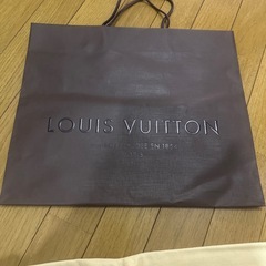 ルイヴィトン　紙袋、布袋の画像