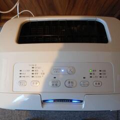 中古　DAIKIN ダイキン ストリーマ 加湿空気清浄機 MCK55P-Wの画像