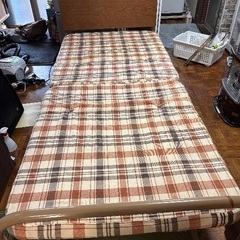 介護用電動リクライニングベッド（中古）の画像