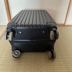 【ジャンク品】キャリーケース(50×34×25)の画像