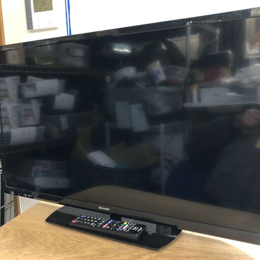 ２０１８年製　シャープ SHARP AQUOS（アクオス） AE1シリーズ 32V型 地上・BS・110度CSデジタル ハイビジョン液晶テレビ 2T-C32AE1