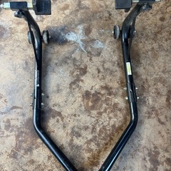 取り引き中
バイクスタンドの画像