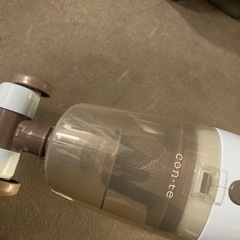 サイクロンスティック型掃除機の画像