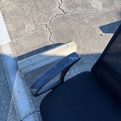 オフィス　椅子の画像