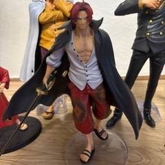 ONE PIECEフィギュア5体の画像