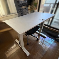 イトーキ ITOKI　イス 椅子 サリダチェア YL9 可動肘 YL9-BLEL オフィスチェア ゲーミングチェア リクライニング 昇降デスク テーブル 机 ニトリの画像