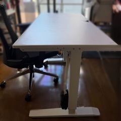 イトーキ ITOKI　イス 椅子 サリダチェア YL9 可動肘 YL9-BLEL オフィスチェア ゲーミングチェア リクライニング 昇降デスク テーブル 机 ニトリの画像