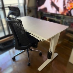 イトーキ ITOKI　イス 椅子 サリダチェア YL9 可動肘 YL9-BLEL オフィスチェア ゲーミングチェア リクライニング 昇降デスク テーブル 机 ニトリの画像
