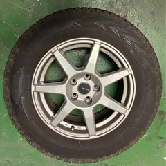 プジョー用スタッドレスの画像