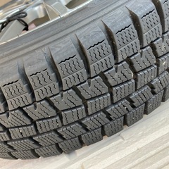 スタットレスタイヤ　DUNLOP 155/65R14 75Qの画像