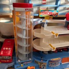 トミカ　 駐車場3の画像