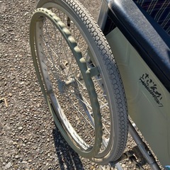 アルミ車椅子ワイド45センチの画像