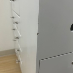 コスメワゴン キャスター付き 完成品（化粧品 収納 スリム おしゃれ 大容量 かわいい ドレッサー ロータイプ 白 ホワイト コンパクト コスメ収納 ワゴン 木製 ミラー付き 鏡付き ミニドレッサー メイクアップワゴン 白家具 姫系）の画像