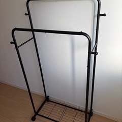 幅73×奥行42×高さ150cm ブラック 衣類　ハンガーの画像