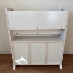 アイリスオーヤマ　おもちゃ箱　本棚の画像