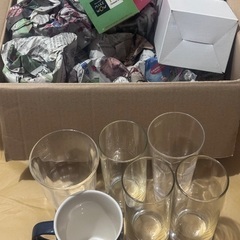 食器、グラスなどの画像