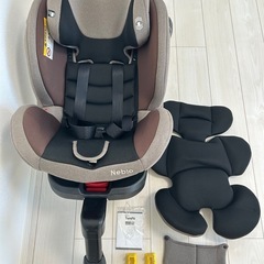 【新品で購入・美品・使用頻度少なめ】チャイルドシート 0〜11歳まで使える　回転式+ISOFIXでロングユース  Turn Pit の画像