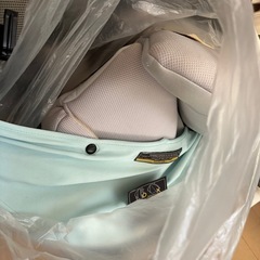 combi新生児から使用可能チャイルドシートの画像