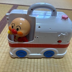 アンパンマン　救急車　お医者さんごっこの画像